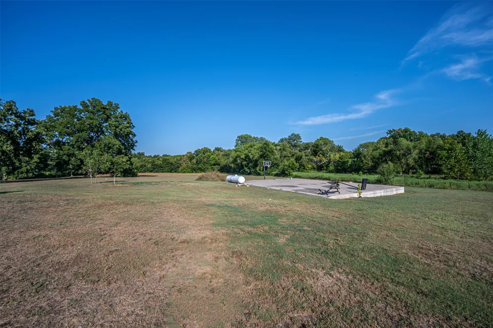 21750 County Road 3 Stonewall, OK 74871