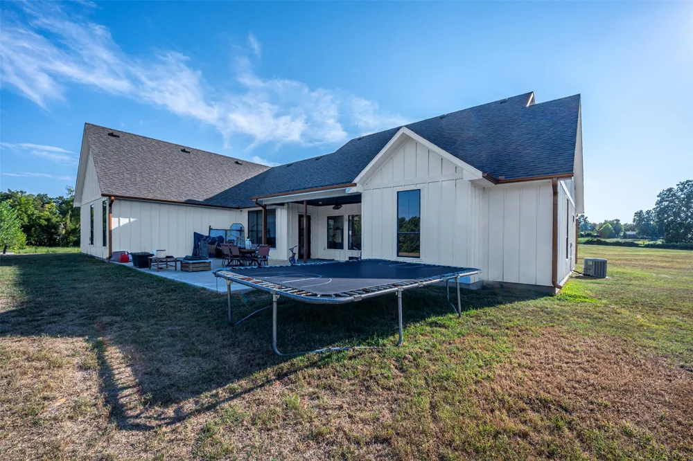 21750 County Road 3 Stonewall, OK 74871
