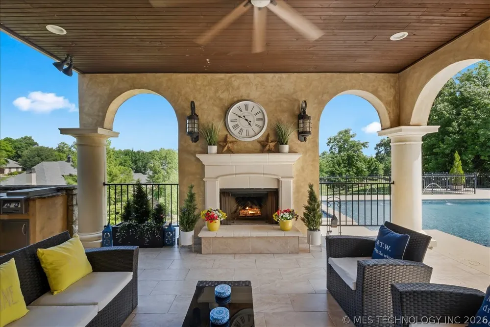 10710 S Fir Place Jenks, OK 74037
