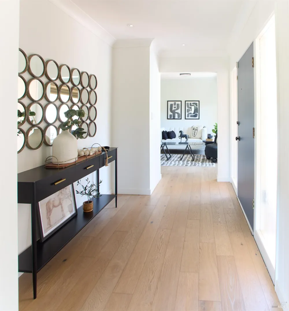 3033 Myrtledale Road Calistoga, CA 94515