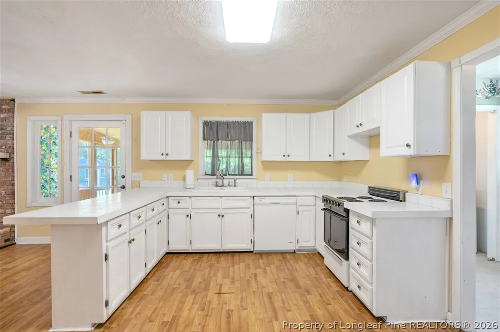 157 Flat Rock Lane Aberdeen, NC 28315