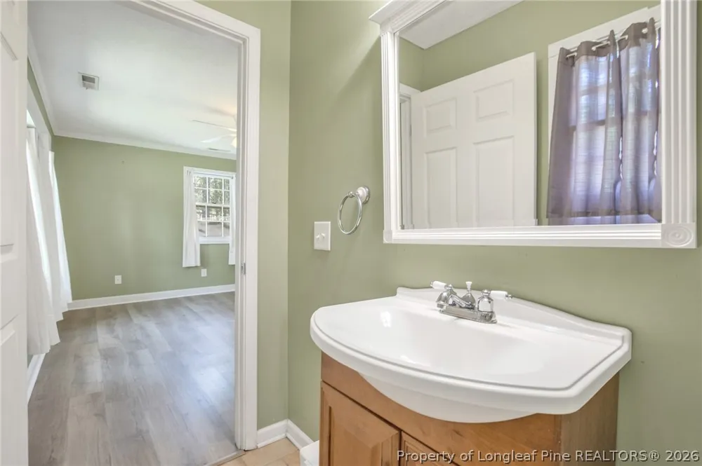 157 Flat Rock Lane Aberdeen, NC 28315
