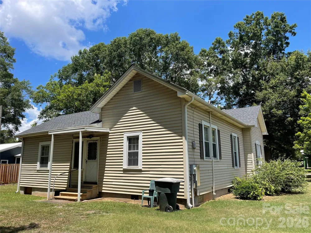 234 Jefferson Street E York, SC 29745