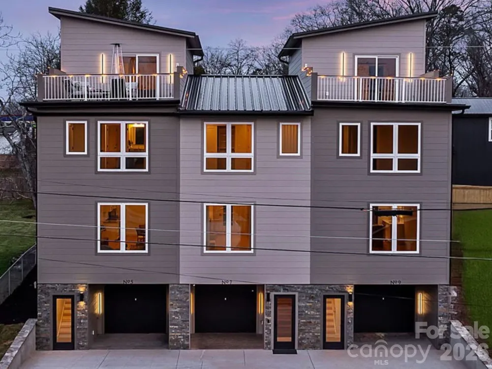 9 Gudger Road Asheville, NC 28806