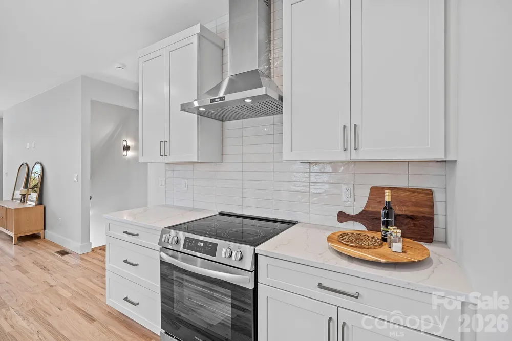 9 Gudger Road Asheville, NC 28806