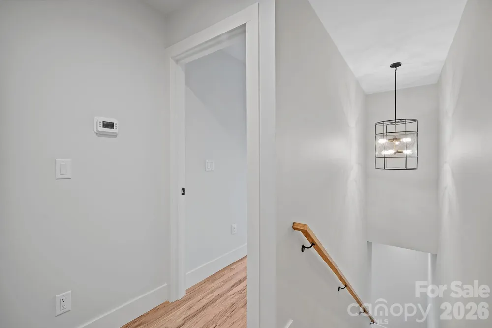9 Gudger Road Asheville, NC 28806