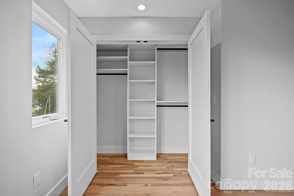 9 Gudger Road Asheville, NC 28806