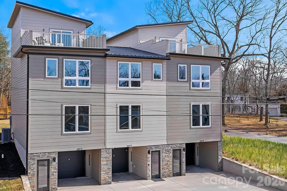 9 Gudger Road Asheville, NC 28806