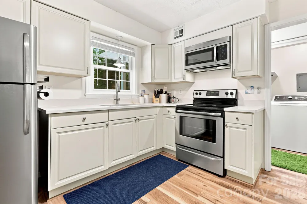 101 Boyd Drive #2C Flat Rock, NC 28731