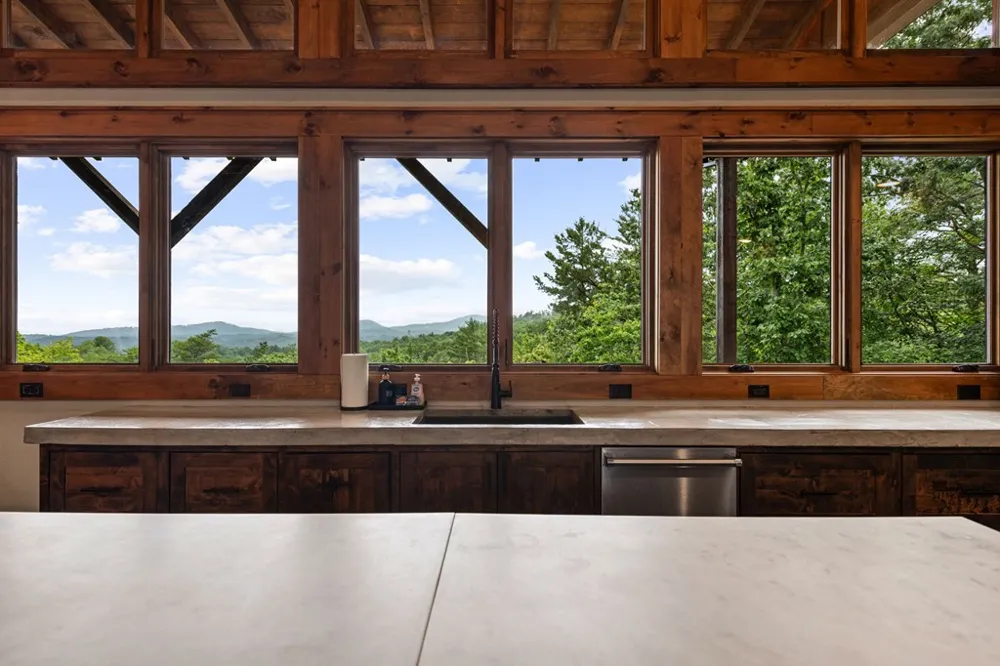 351 Black Dog Trail Morganton, GA 30560