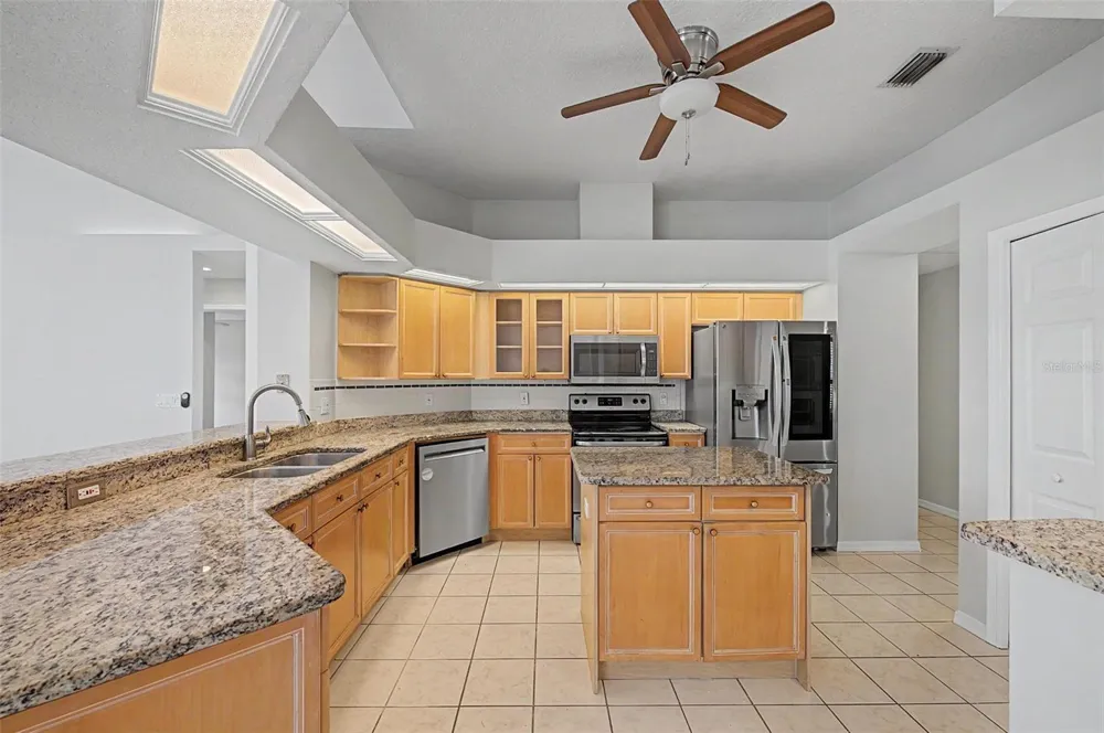 4332 SWIFT CIRCLE Valrico, FL 33596