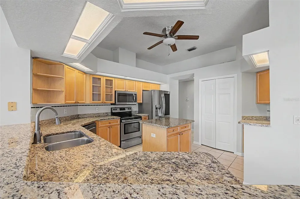 4332 SWIFT CIRCLE Valrico, FL 33596