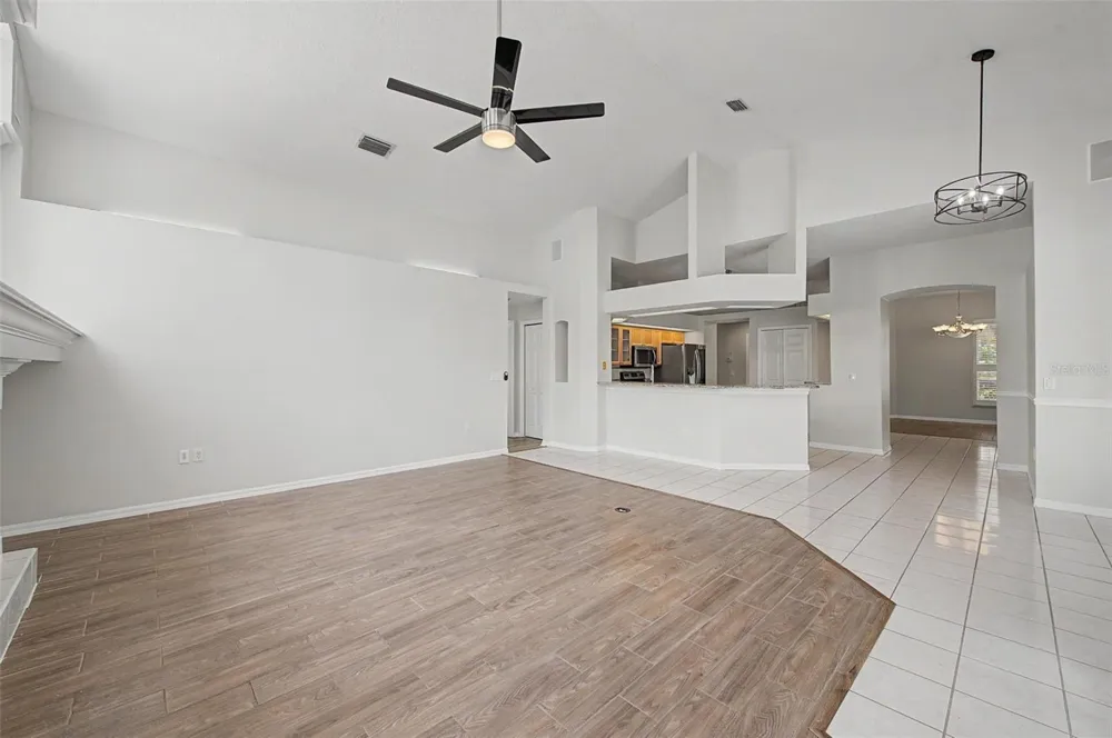 4332 SWIFT CIRCLE Valrico, FL 33596