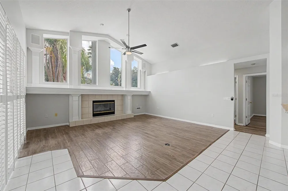 4332 SWIFT CIRCLE Valrico, FL 33596