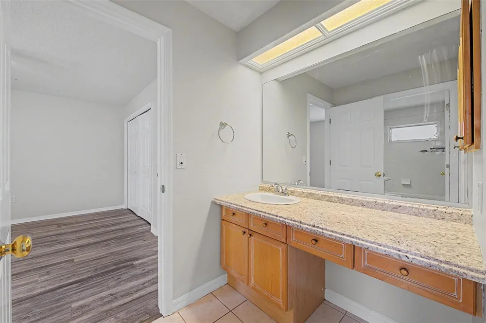 4332 SWIFT CIRCLE Valrico, FL 33596