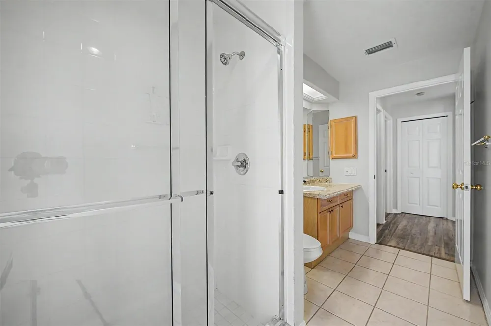 4332 SWIFT CIRCLE Valrico, FL 33596