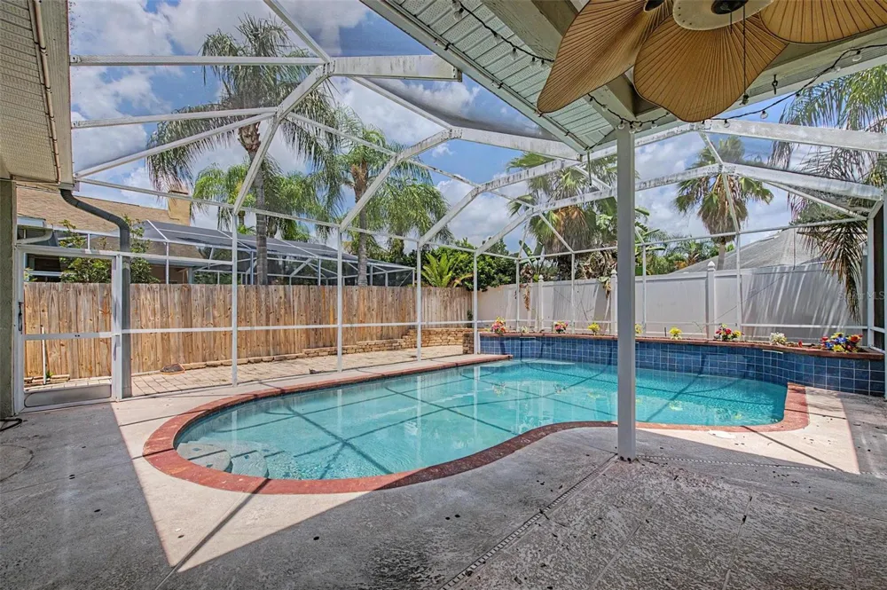 4332 SWIFT CIRCLE Valrico, FL 33596