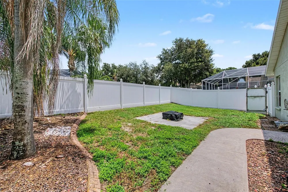 4332 SWIFT CIRCLE Valrico, FL 33596