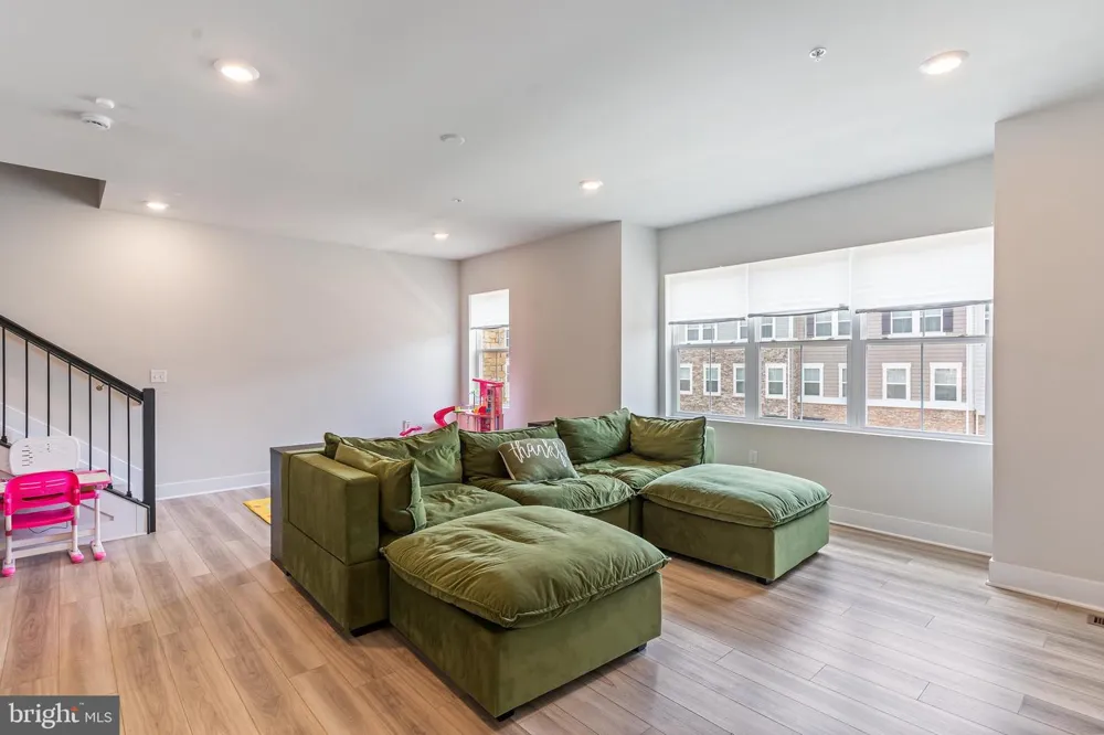 4133 SKIPTON PLACE White Plains, MD 20695