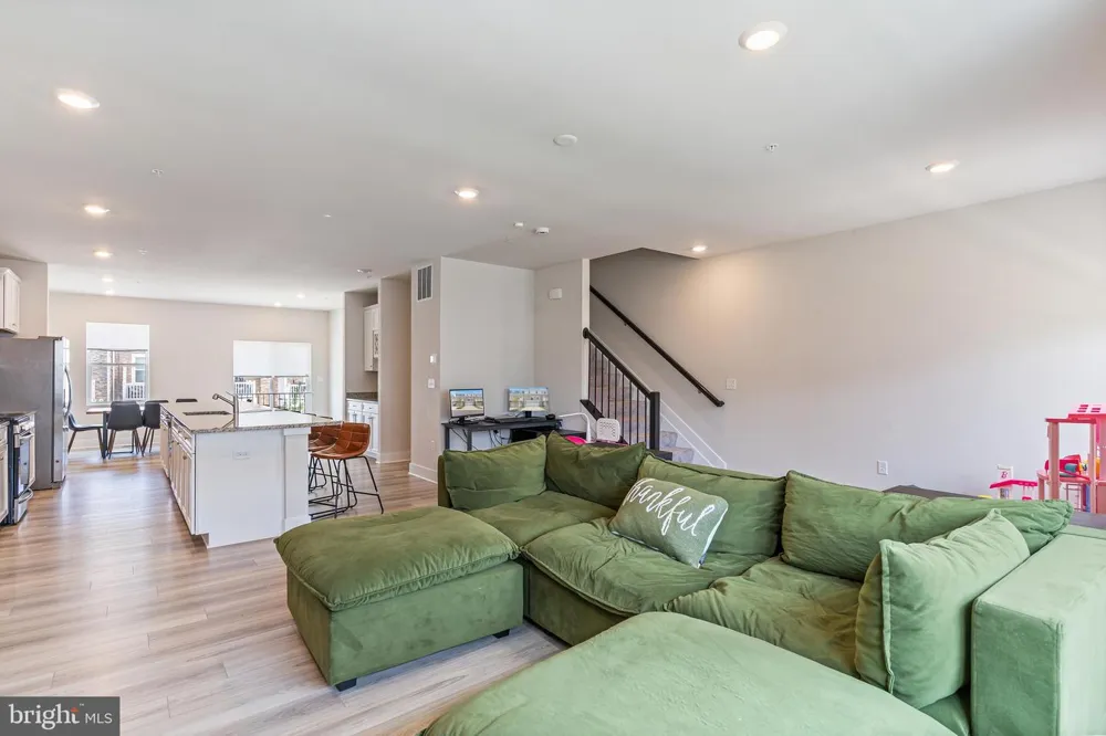 4133 SKIPTON PLACE White Plains, MD 20695