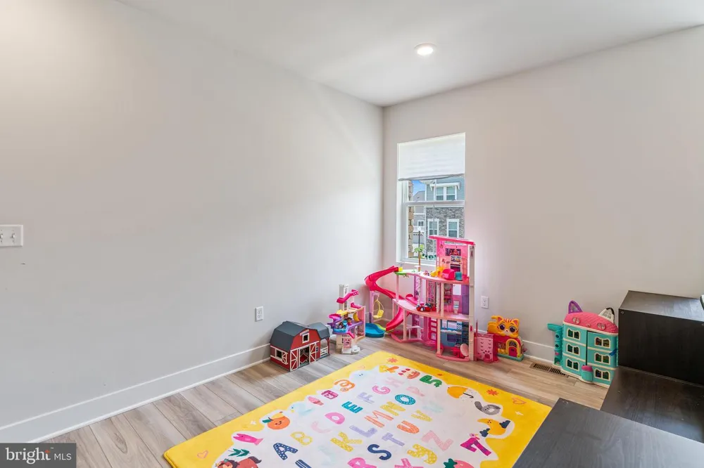 4133 SKIPTON PLACE White Plains, MD 20695