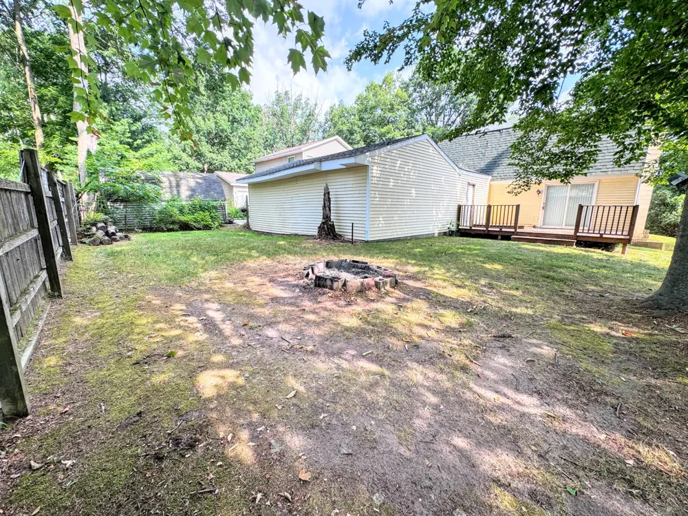 10887 3rd Street Stanwood, MI 49346