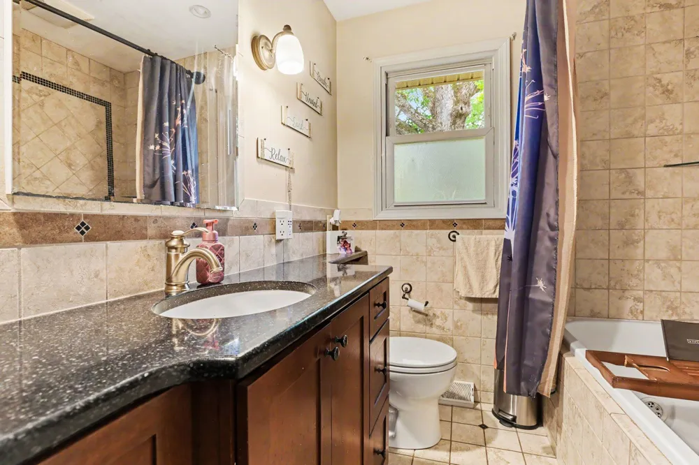 507 Floral Drive Belding, MI 48809