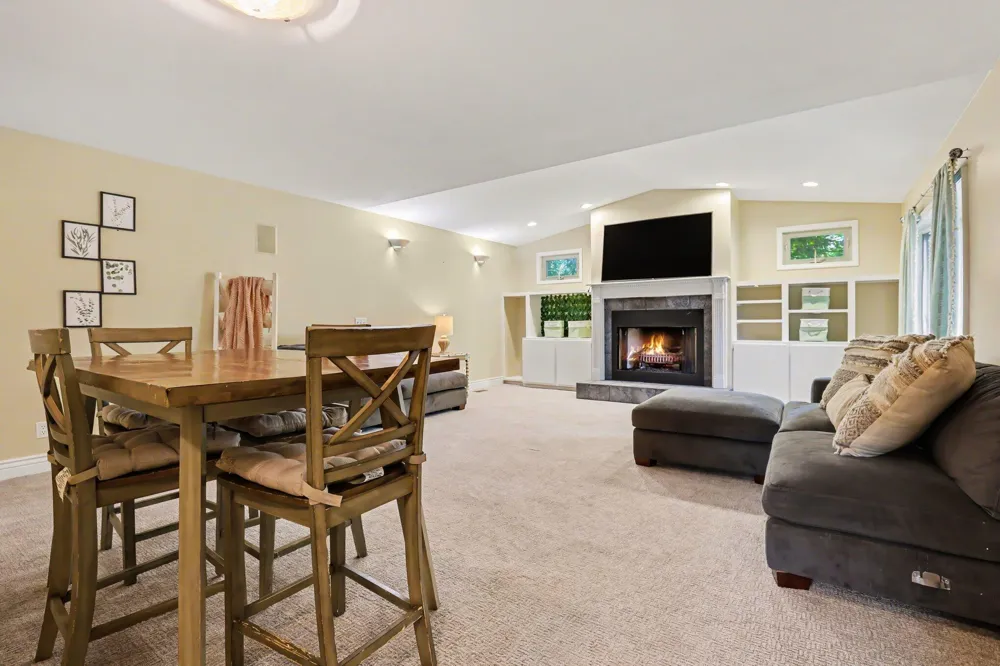 507 Floral Drive Belding, MI 48809
