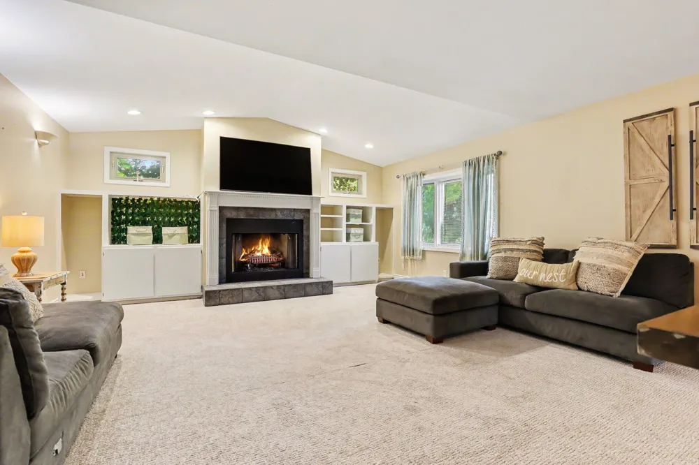 507 Floral Drive Belding, MI 48809