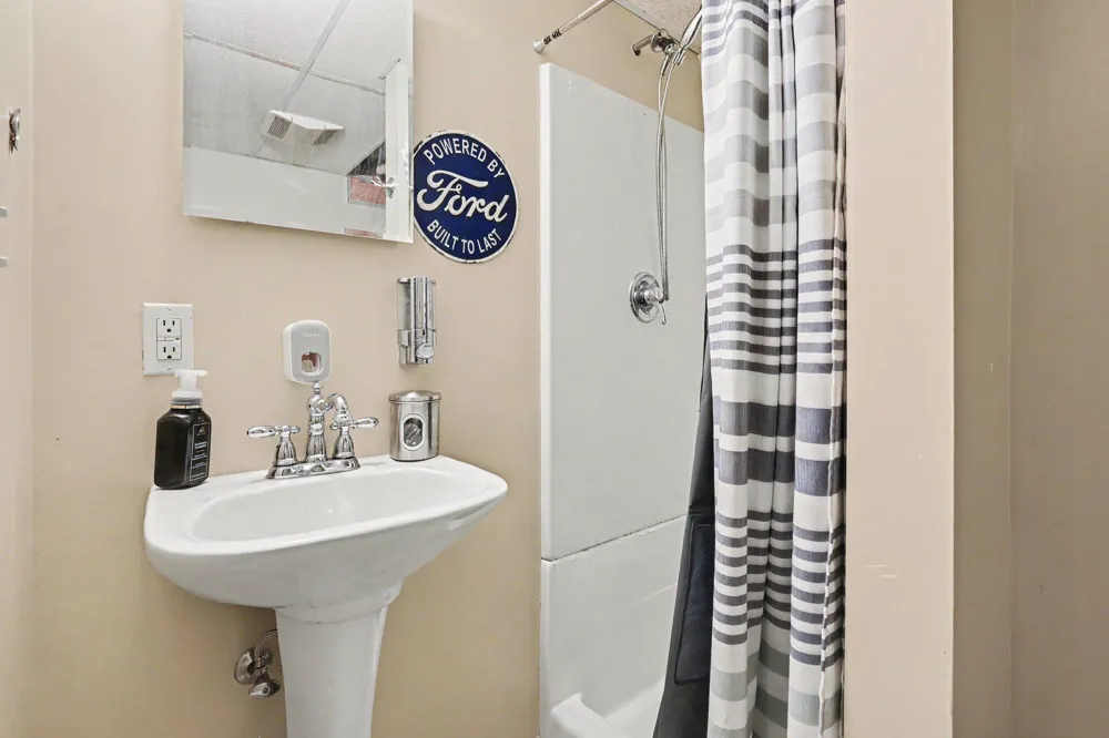 507 Floral Drive Belding, MI 48809