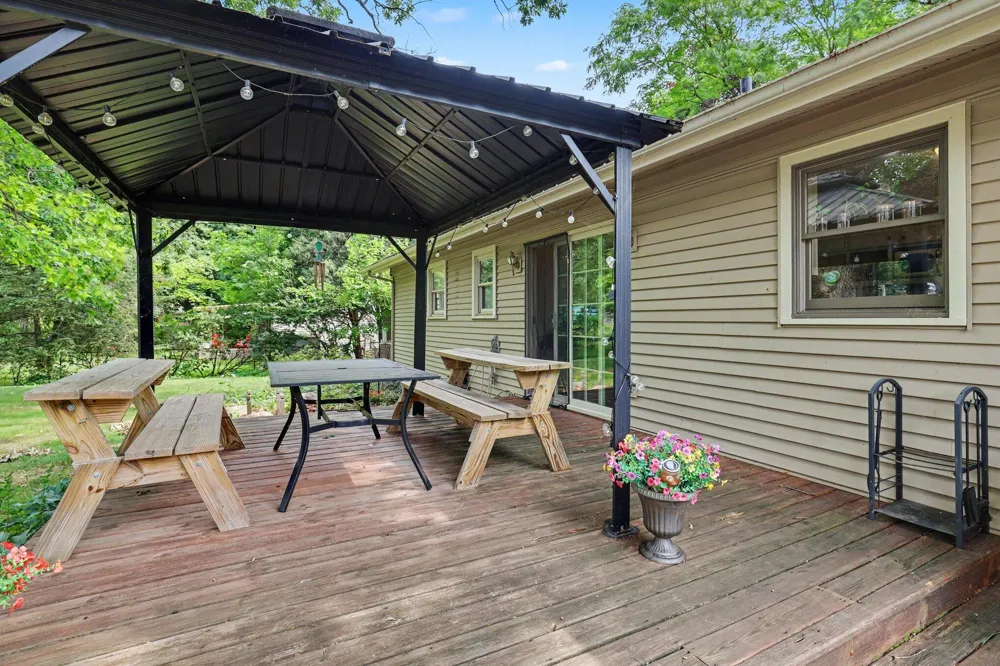 507 Floral Drive Belding, MI 48809
