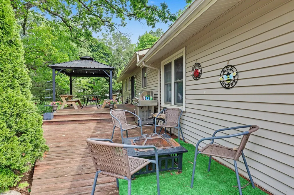 507 Floral Drive Belding, MI 48809