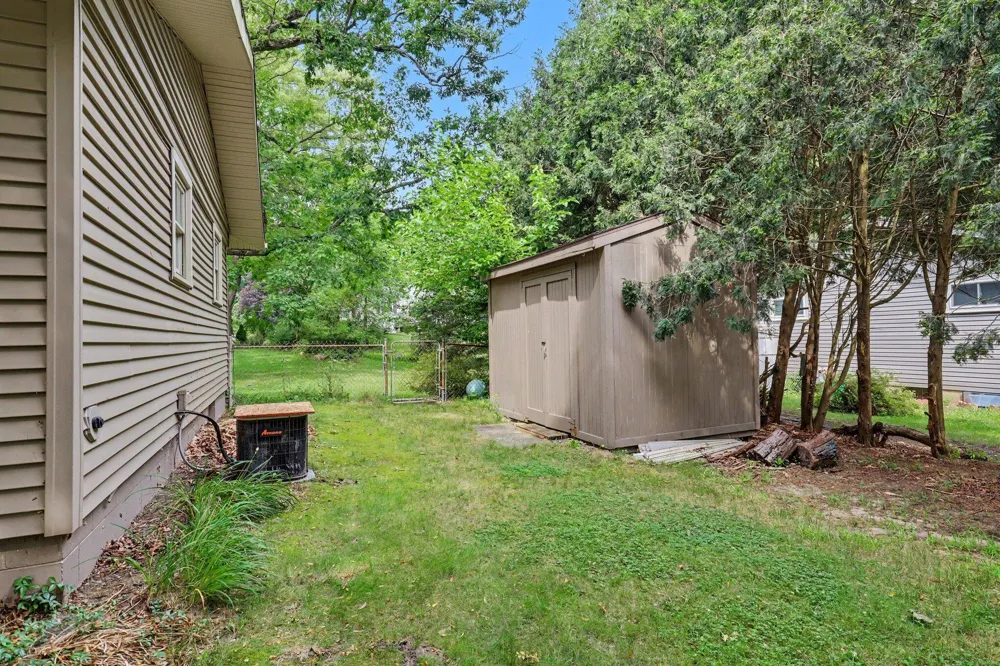 507 Floral Drive Belding, MI 48809