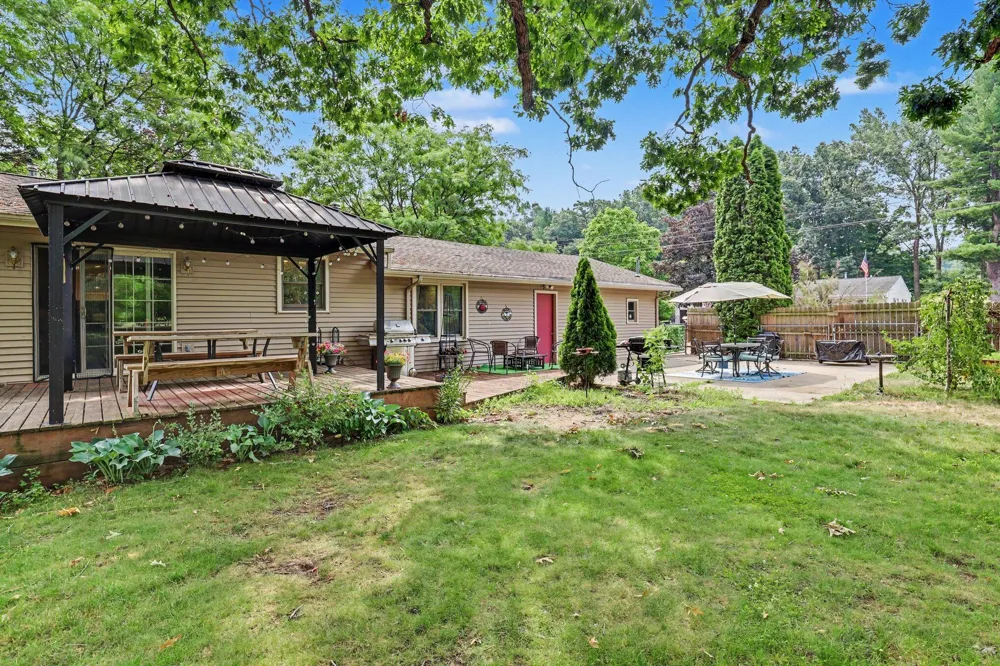 507 Floral Drive Belding, MI 48809