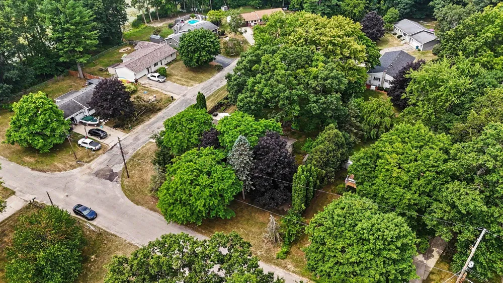 507 Floral Drive Belding, MI 48809