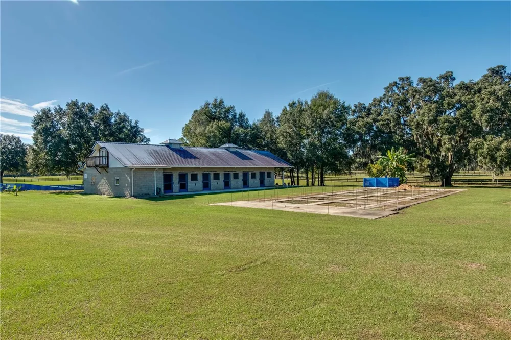 7787 NW 150TH AVENUE Morriston, FL 32668
