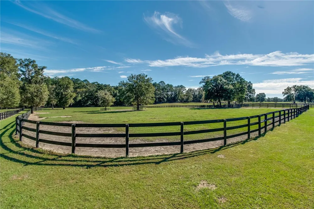 7787 NW 150TH AVENUE Morriston, FL 32668
