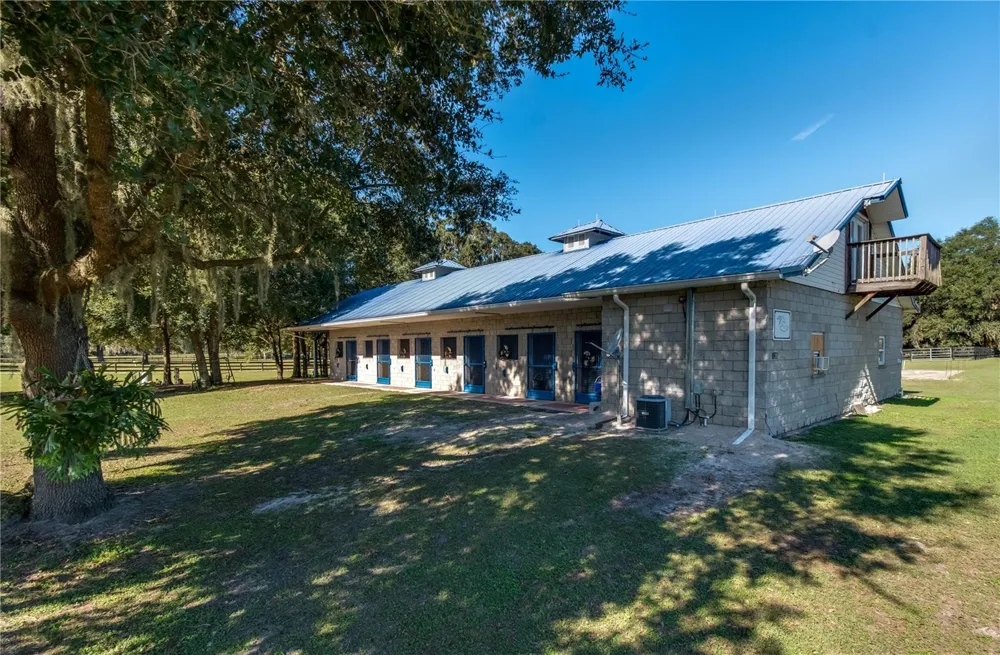 7787 NW 150TH AVENUE Morriston, FL 32668