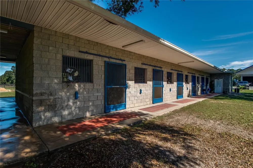 7787 NW 150TH AVENUE Morriston, FL 32668