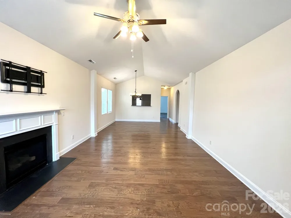 11017 Hat Creek Lane Kannapolis, NC 28036