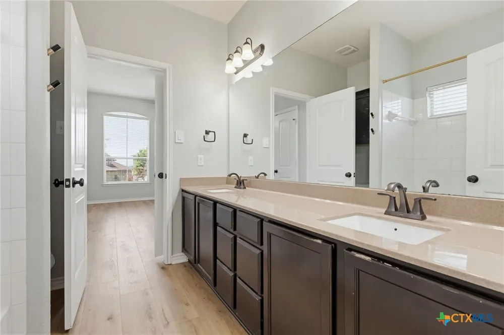 822 Terra Cotta Court Harker Heights, TX 76548