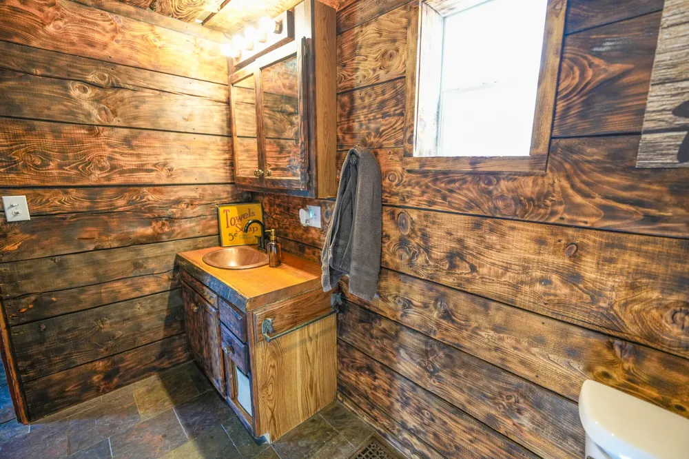 50002 M 51 Dowagiac, MI 49047