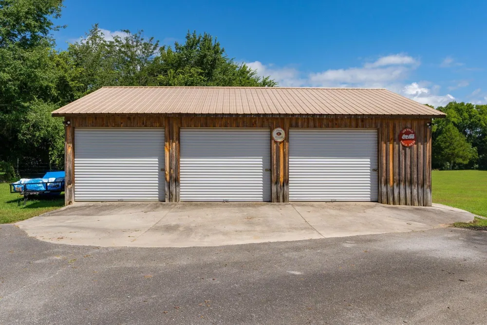 558 Bonds Road Chickamauga, GA 30707
