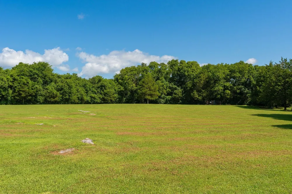 558 Bonds Road Chickamauga, GA 30707