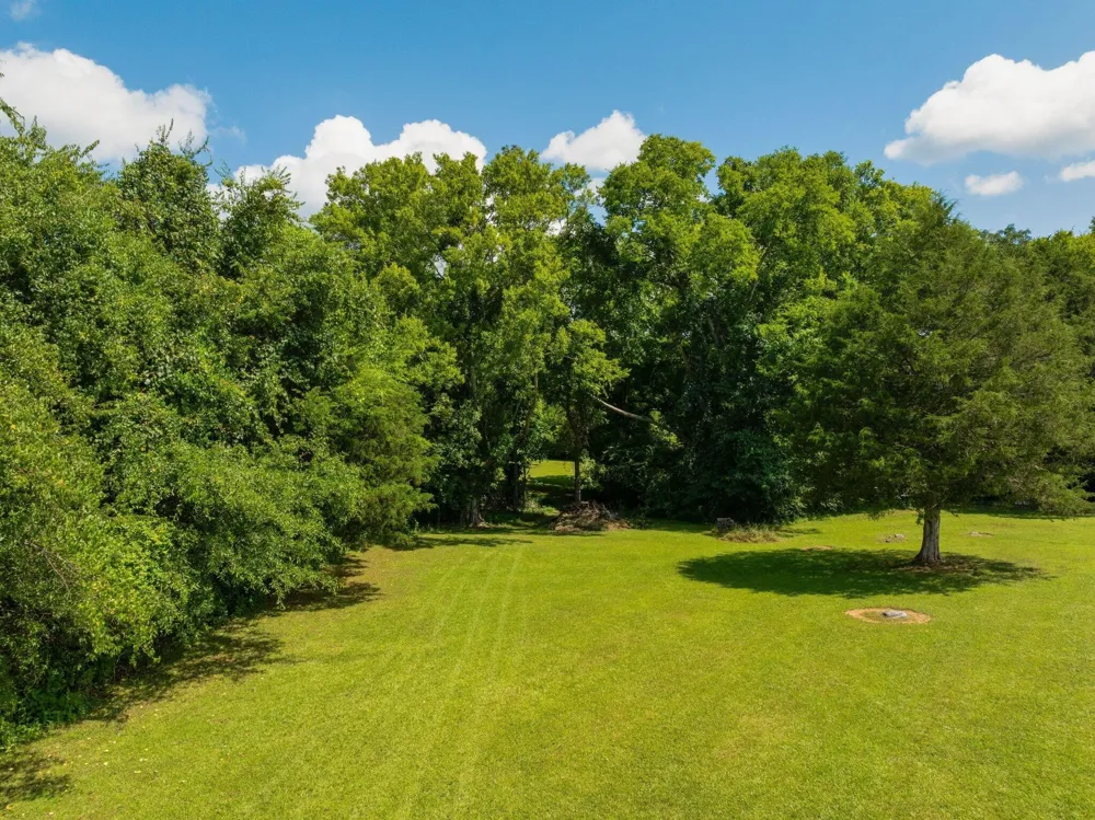 558 Bonds Road Chickamauga, GA 30707
