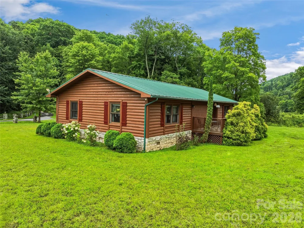 961 Wilson Branch Road Mars Hill, NC 28754