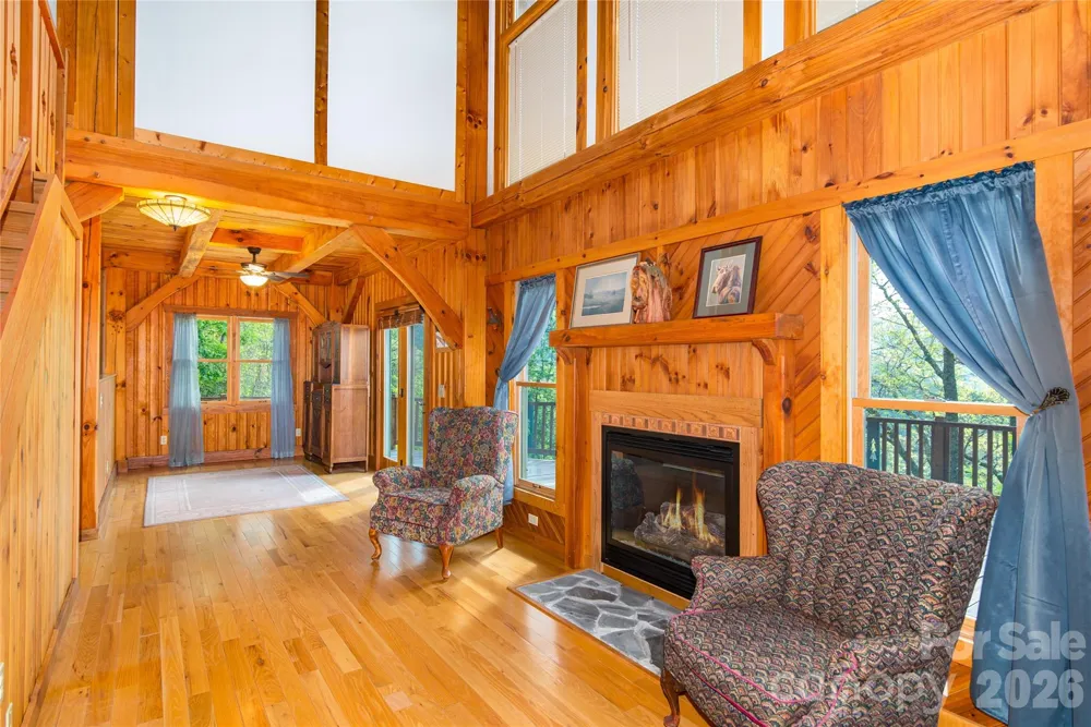 1602 Forest Run Road Whittier, NC 28789