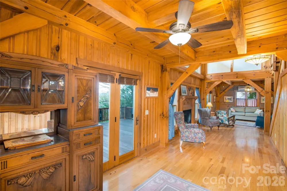 1602 Forest Run Road Whittier, NC 28789