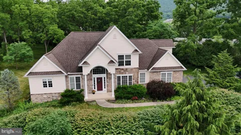 248 IVY HILL DRIVE
