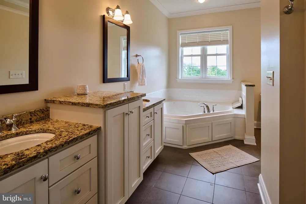248 IVY HILL DRIVE State College, PA 16801